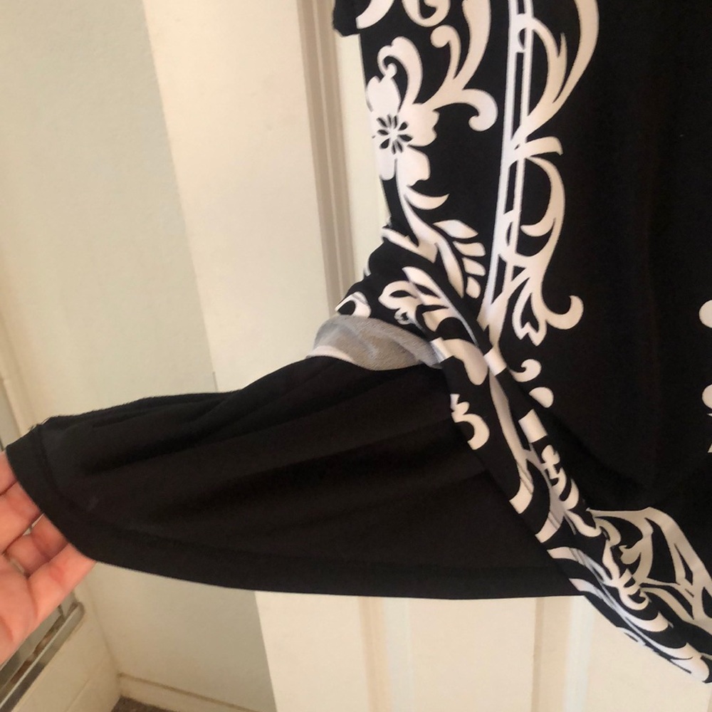 Dress - Picture 5 of 6